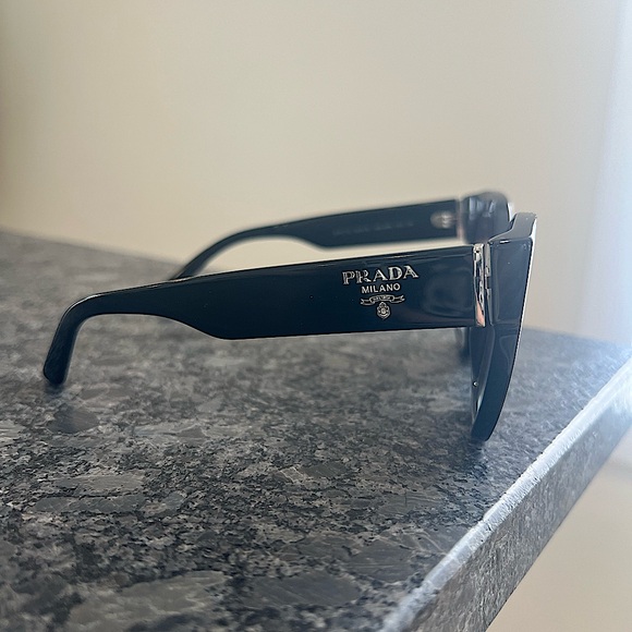 AUTHENTIC PRADA SUNGLASSES - Picture 7 of 9